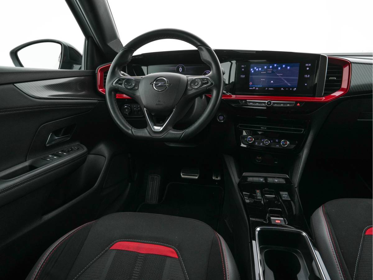 Opel Mokka-e Opel Mokka Electric Level 4 50 kWh [3-Fase-11kW] {SoH-95%} (INCL.BTW) Aut. *HEATPUMP | LEATHER-FABRIC | DIGI-COCKPIT | FULL-LED | CAMERA | COMFORTSEATS | KEYLESS | DAB+ | ECC | CRUISE | 17”ALU*