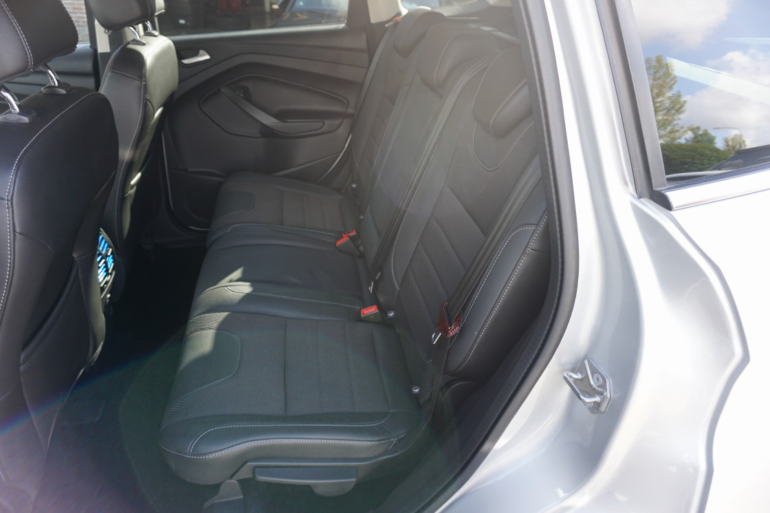 Ford Kuga Ford Kuga 1.6 Automaat Titanium Plus 4WD el.achterklep