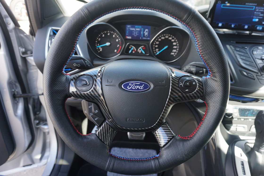 Ford Kuga Ford Kuga 1.6 Automaat Titanium Plus 4WD el.achterklep