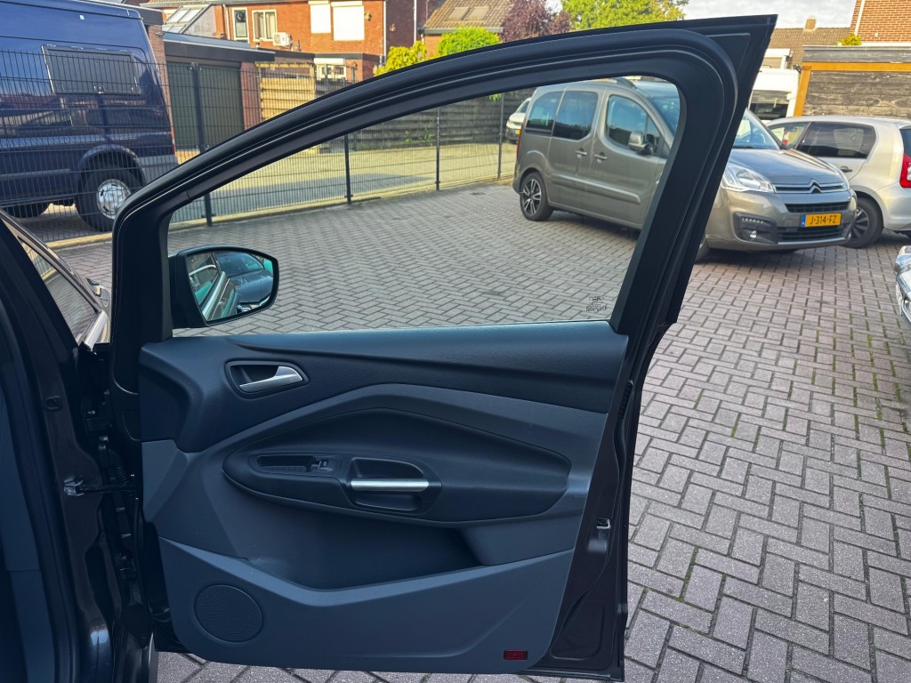 Ford C-MAX Ford C-max 1.0 ECOBOOST 125PK EDITION PLUS / AIRCO / CRUISE / CAMERA / TREKHAAK / PDC