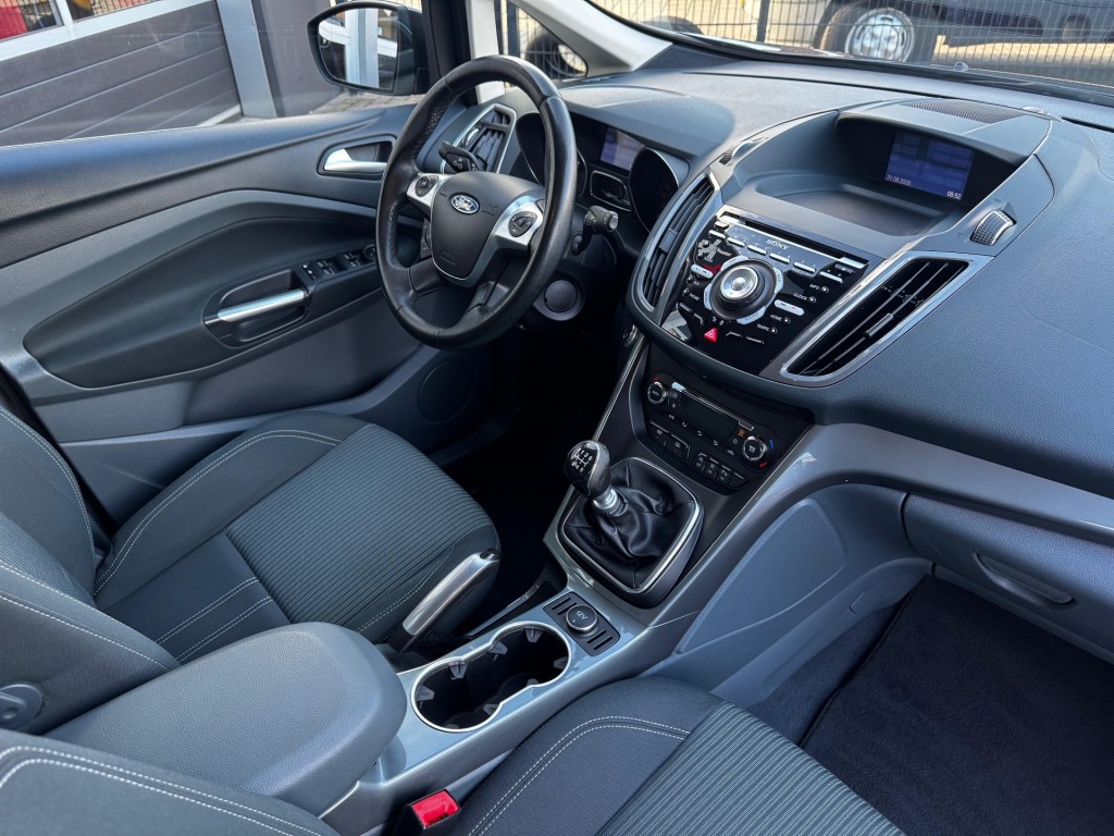 Ford C-MAX Ford C-max 1.0 ECOBOOST 125PK EDITION PLUS / AIRCO / CRUISE / CAMERA / TREKHAAK / PDC