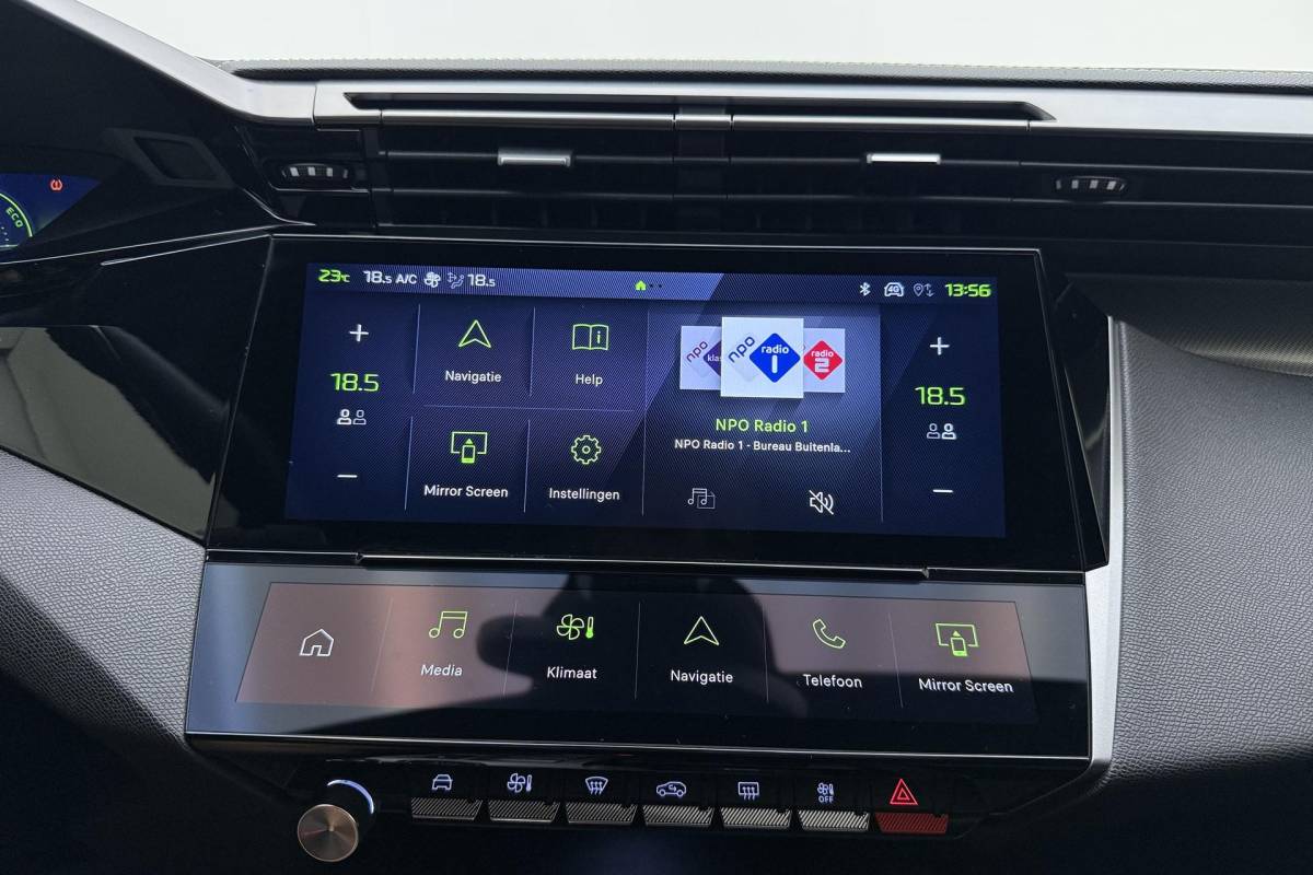 Peugeot 408 Peugeot 408 1.2 Hybrid 145 e-DCS6 GT Navigatie | Cruise Control Adaptief | Electrische Achterklep | Stuurverwarming | Climate Control