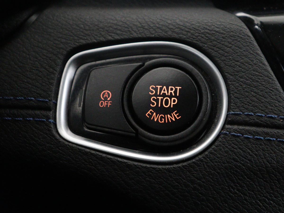 BMW X1 BMW X1 sDrive18i High Executive M-sport | Head-up | Half Leder | Adaptive cruise |  Full LED | Climate control | Stoelverwarming | Navigatie | Park assist | Camera |