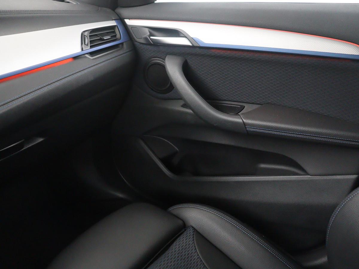 BMW X1 BMW X1 sDrive18i High Executive M-sport | Head-up | Half Leder | Adaptive cruise |  Full LED | Climate control | Stoelverwarming | Navigatie | Park assist | Camera |