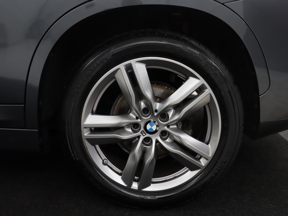 BMW X1 BMW X1 sDrive18i High Executive M-sport | Head-up | Half Leder | Adaptive cruise |  Full LED | Climate control | Stoelverwarming | Navigatie | Park assist | Camera |