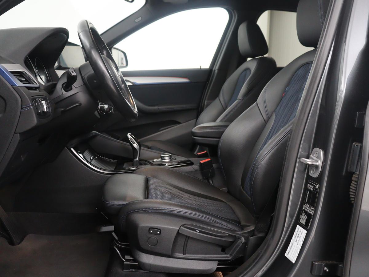 BMW X1 BMW X1 sDrive18i High Executive M-sport | Head-up | Half Leder | Adaptive cruise |  Full LED | Climate control | Stoelverwarming | Navigatie | Park assist | Camera |