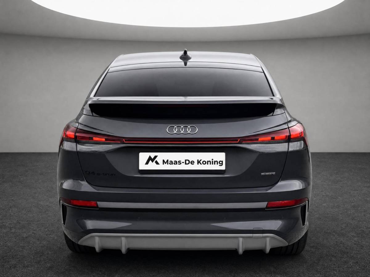 Audi Q4 Sportback e-tron Audi Q4 Sportback e-tron S edition quattro performance 82 kWh · Tech Pro · Panorama dak · SONOS Sound · Ambient lighting · Head-up Display