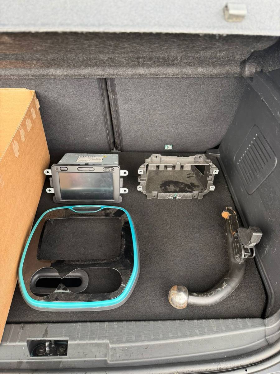 Renault Captur Renault Captur 1.2 TCe Dynamique|Automaat|Navigatie|CarPlay|Climatronic|CruiseControl|Trekhaak|