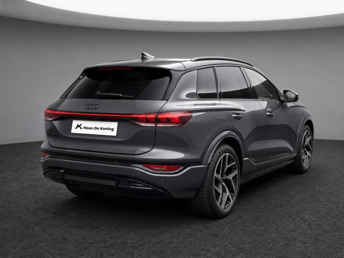 Audi Q6 e-tron Audi Q6 e-tron S edition performance 100 kWh 306 PK · Tech pro · Glazen panoramadak · Trekhaak elek. wegklapbaar · Optiekpakket zwart