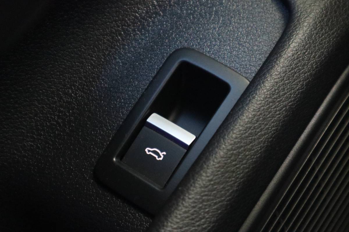 Audi A4 Audi A4 Limousine 2.0 TFSI ultra Sport S-line | 360 Camera | B&O | Sfeerverlichting |