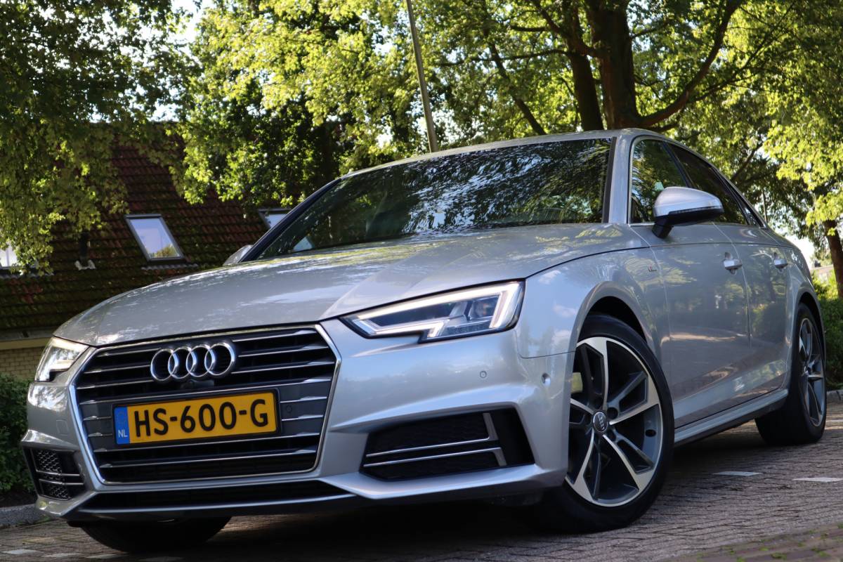 Audi A4 Audi A4 Limousine 2.0 TFSI ultra Sport S-line | 360 Camera | B&O | Sfeerverlichting |