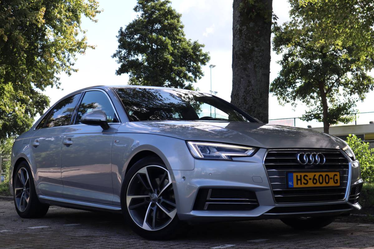Audi A4 Audi A4 Limousine 2.0 TFSI ultra Sport S-line | 360 Camera | B&O | Sfeerverlichting |