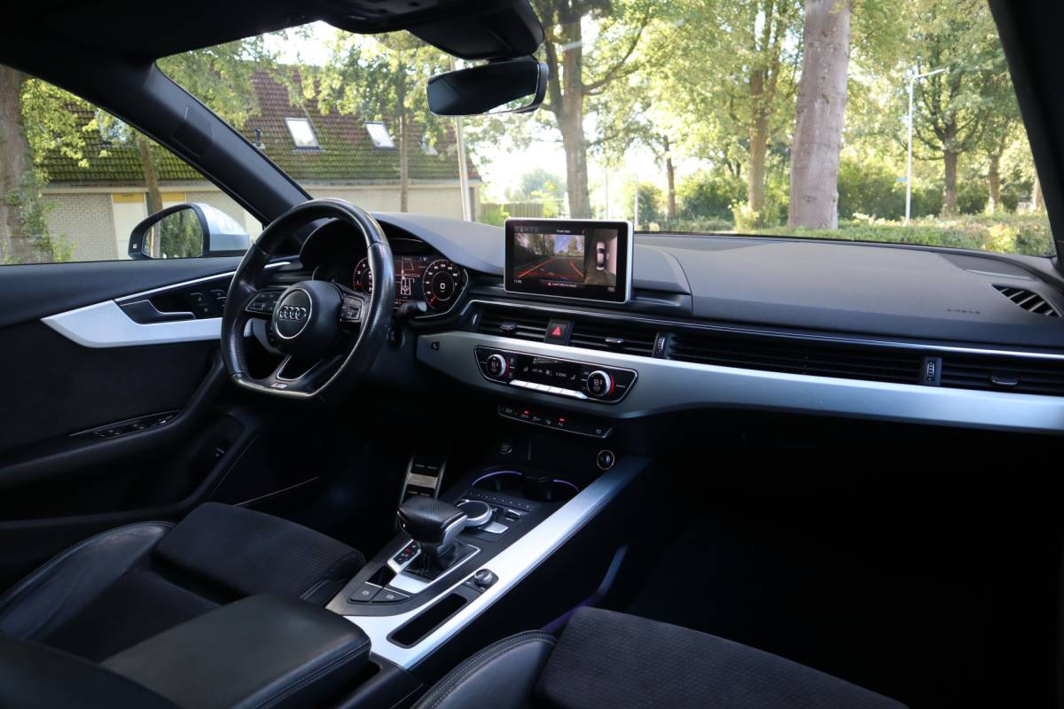 Audi A4 Audi A4 Limousine 2.0 TFSI ultra Sport S-line | 360 Camera | B&O | Sfeerverlichting |