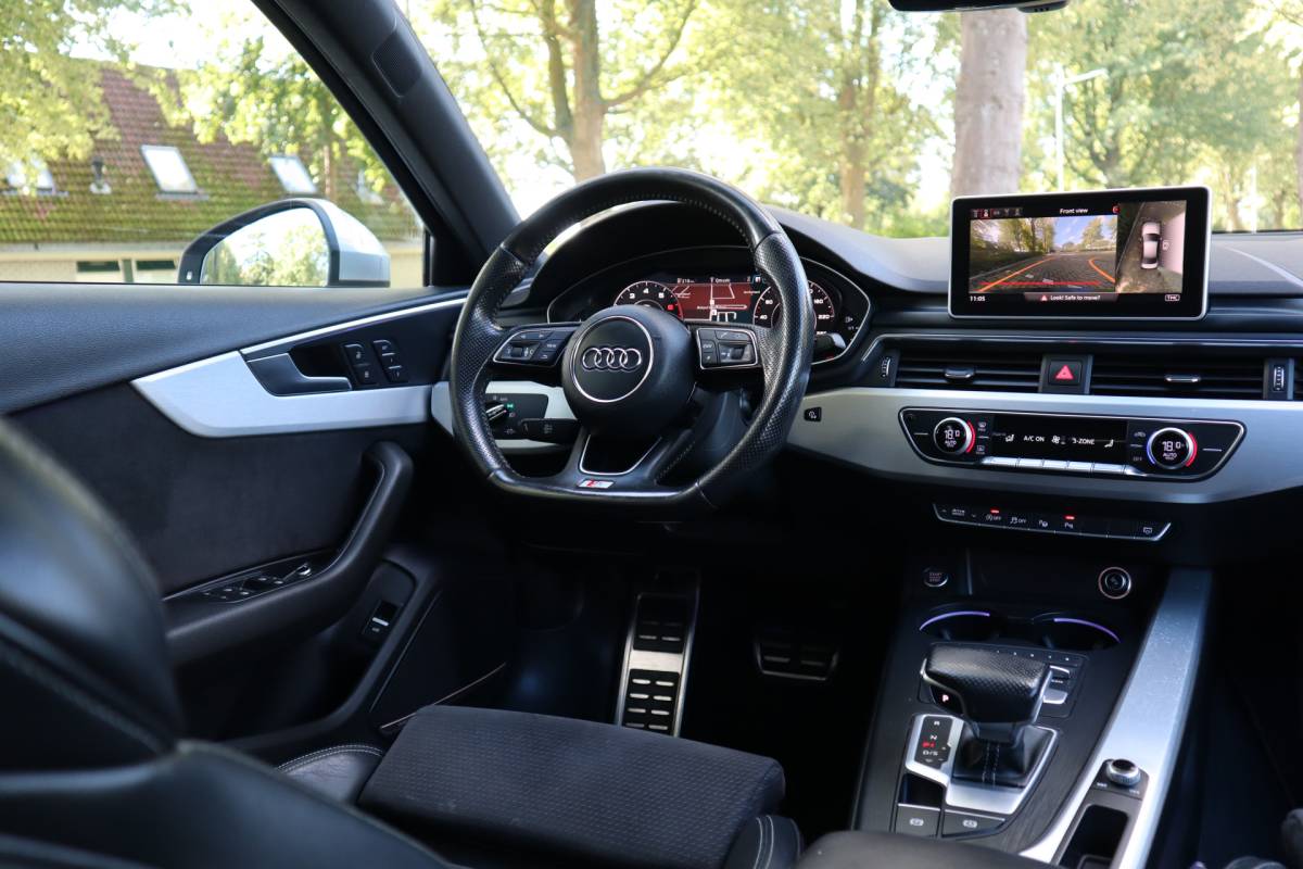 Audi A4 Audi A4 Limousine 2.0 TFSI ultra Sport S-line | 360 Camera | B&O | Sfeerverlichting |