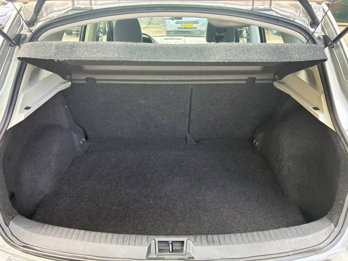 Nissan QASHQAI Nissan Qashqai 1.6 Acenta | Cruise + Airco nu €5.975,-!!