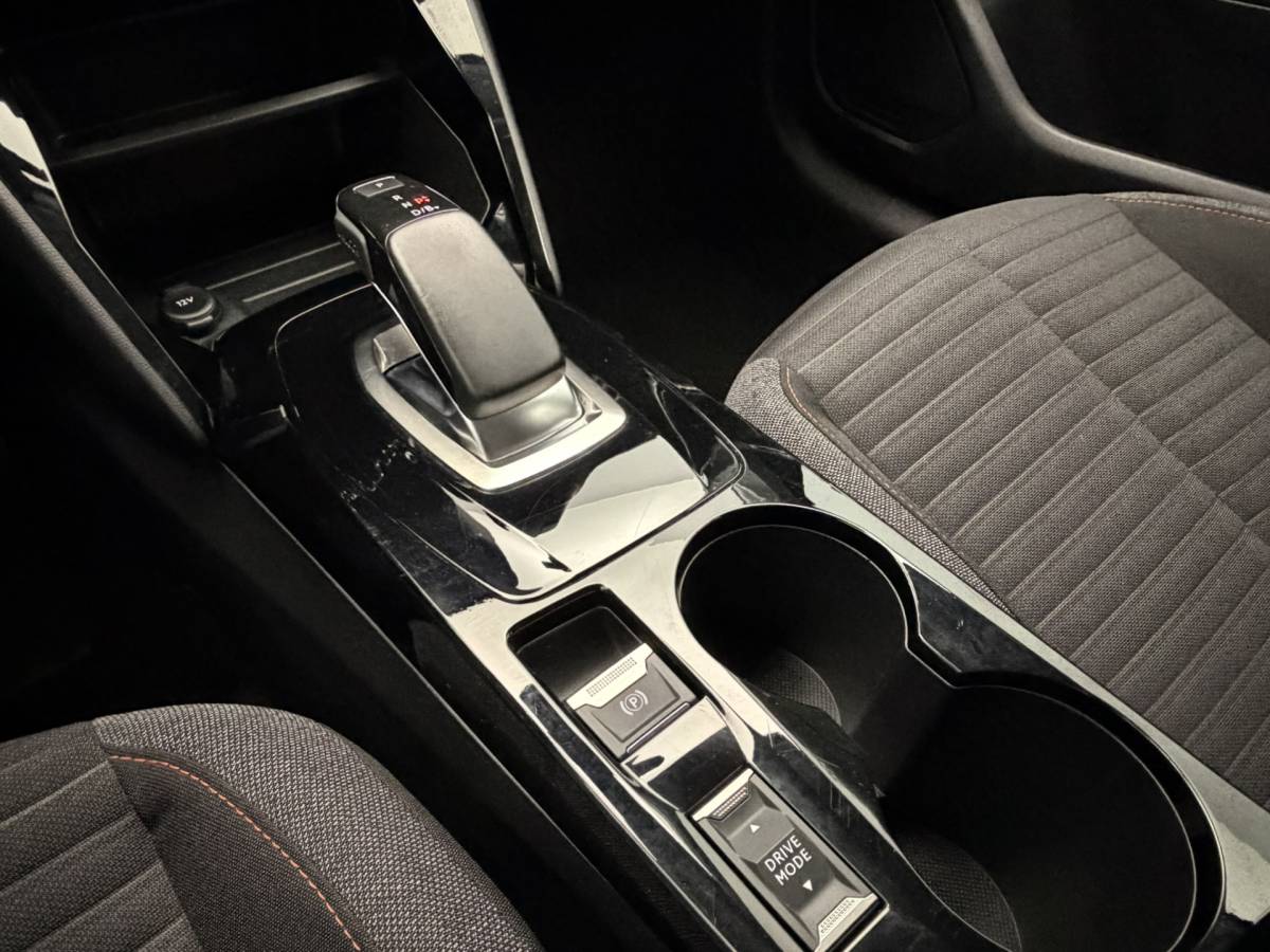 Peugeot e-208 Peugeot e-208 EV Blue Lease Active 50 kWh 3-Fase SOH 93,2% | Navigatie | Carplay&Android | Full-Led