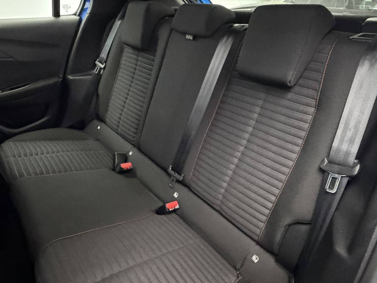 Peugeot e-208 Peugeot e-208 EV Blue Lease Active 50 kWh 3-Fase SOH 93,2% | Navigatie | Carplay&Android | Full-Led
