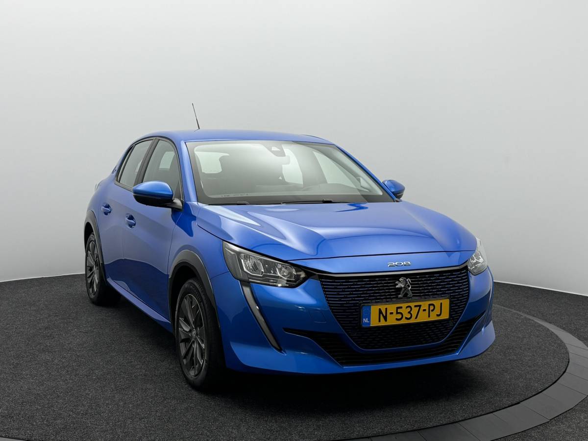Peugeot e-208 Peugeot e-208 EV Blue Lease Active 50 kWh 3-Fase SOH 93,2% | Navigatie | Carplay&Android | Full-Led