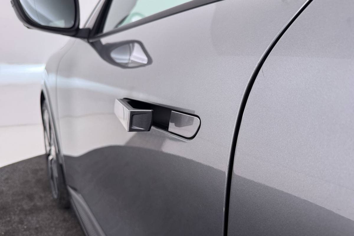 Renault Megane E-Tech Renault Megane E-Tech EV60 Optimum Charge Iconic | Org. NL | Android Automotive | CarPlay | Massage | Stoelverwarming | 360 Camera