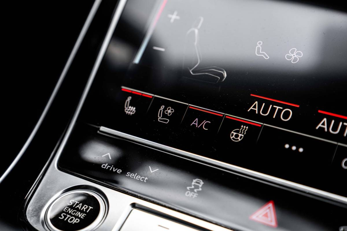 Audi Q7 Audi Q7 60 TFSI e Quattro Competition Luchtvering Elek. Trekhaak Massage Matrix B&O Stoelverw/Ventilatie 22”