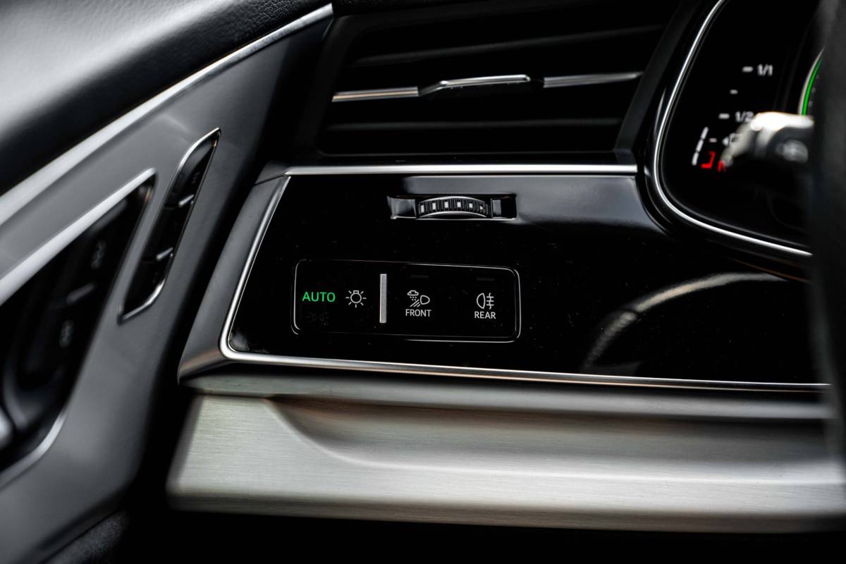 Audi Q7 Audi Q7 60 TFSI e Quattro Competition Luchtvering Elek. Trekhaak Massage Matrix B&O Stoelverw/Ventilatie 22”