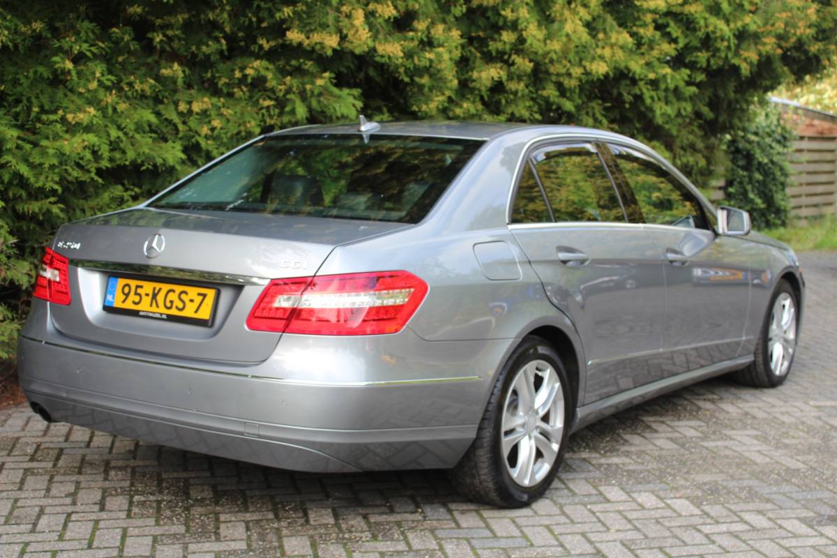 Mercedes-Benz E-Klasse Mercedes-Benz E-klasse 250 CGI Avantgarde 204PK Automaat | Navigatie | Parkeersensoren | Climate Control