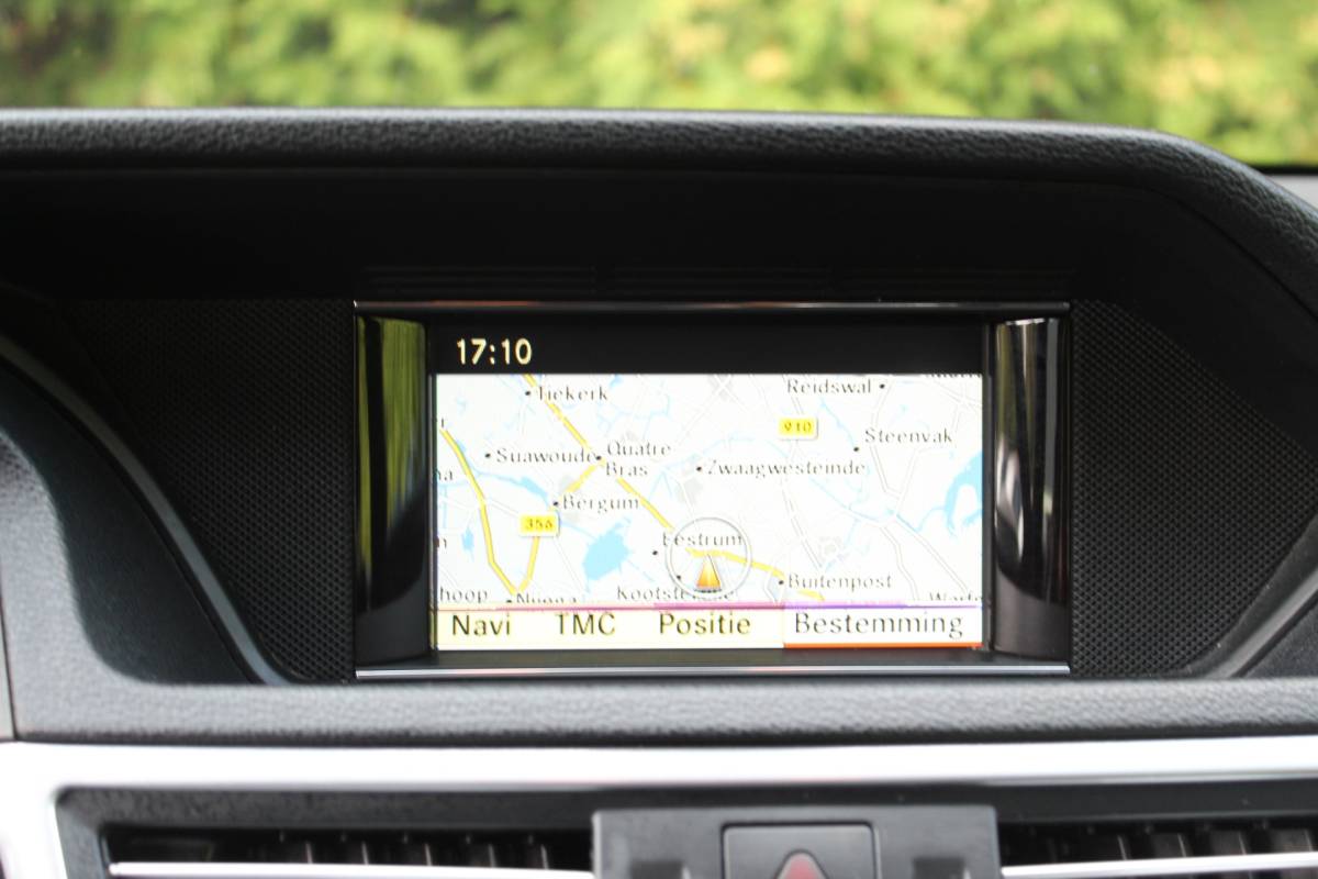 Mercedes-Benz E-Klasse Mercedes-Benz E-klasse 250 CGI Avantgarde 204PK Automaat | Navigatie | Parkeersensoren | Climate Control