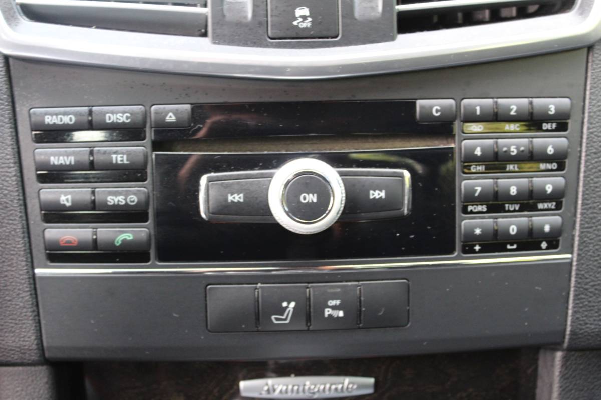 Mercedes-Benz E-Klasse Mercedes-Benz E-klasse 250 CGI Avantgarde 204PK Automaat | Navigatie | Parkeersensoren | Climate Control
