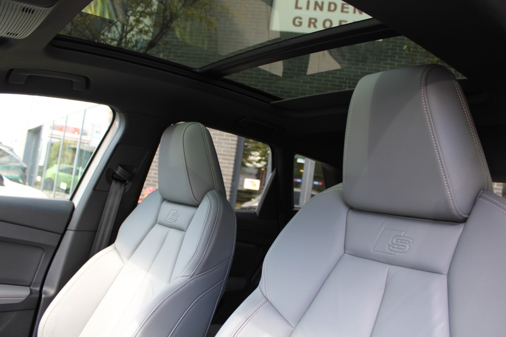 Audi Q4 e-tron Audi Q4 e-tron 50 QUATTRO 3X S-Line SOH 90% Pano/Virtual/21″RS/Leer/Winterset 19″ “RIJKLAAR”