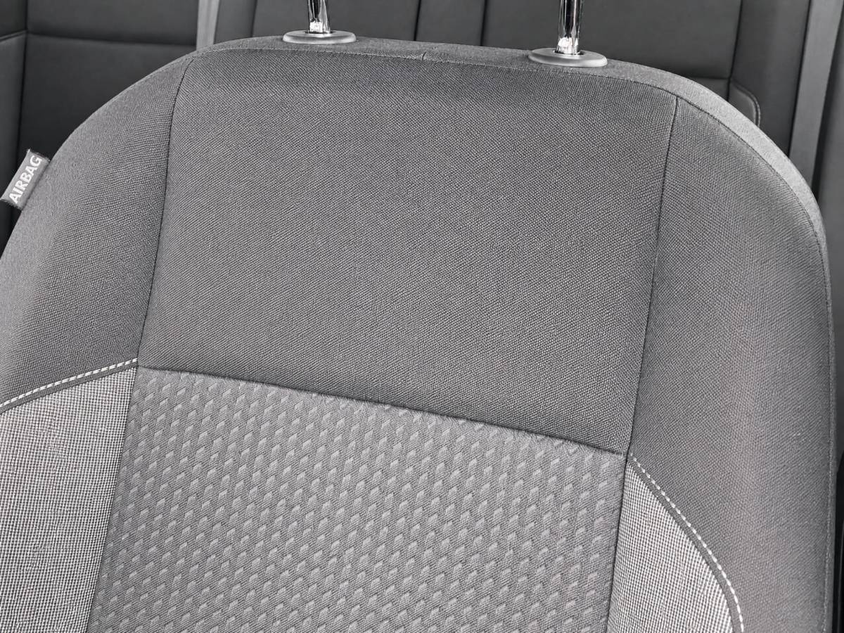 Volkswagen Polo Volkswagen Polo 1.0TSI/95PK Life · Navigatie · Parkeersensoren · Apple/Android Car Play · Clima ·  Garantie t/m 20-01-2027 of 100000km.