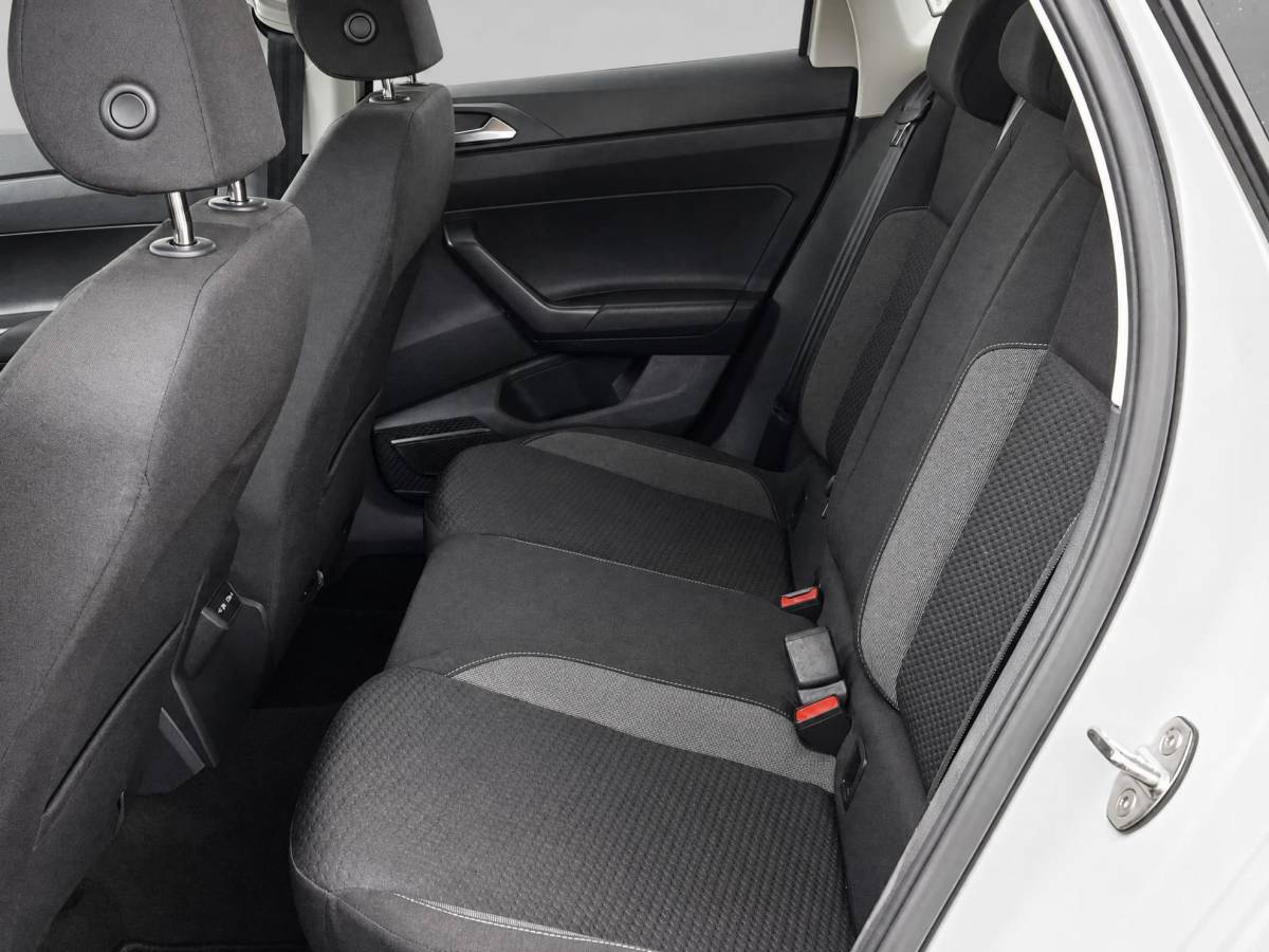 Volkswagen Polo Volkswagen Polo 1.0TSI/95PK Life · Navigatie · Parkeersensoren · Apple/Android Car Play · Clima ·  Garantie t/m 20-01-2027 of 100000km.