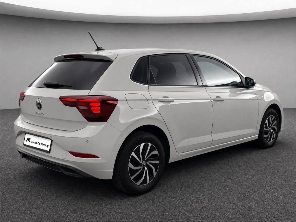 Volkswagen Polo Volkswagen Polo 1.0TSI/95PK Life · Navigatie · Parkeersensoren · Apple/Android Car Play · Clima ·  Garantie t/m 20-01-2027 of 100000km.