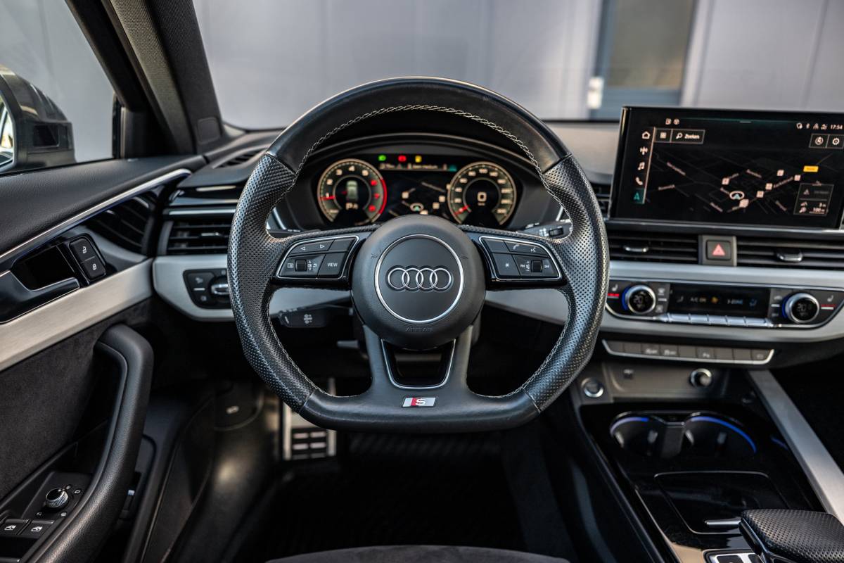 Audi A4 Audi A4 Avant 35 TFSI S edition|PANO|CAMERA|S-LINE