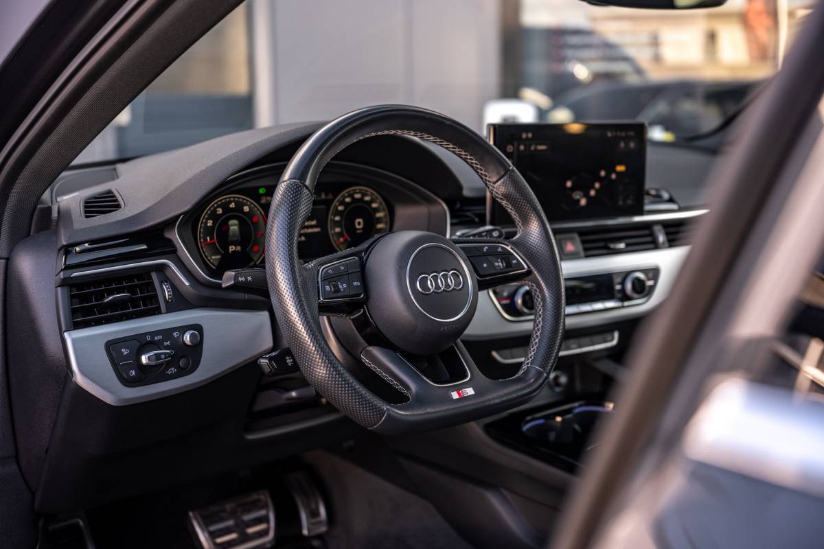 Audi A4 Audi A4 Avant 35 TFSI S edition|PANO|CAMERA|S-LINE