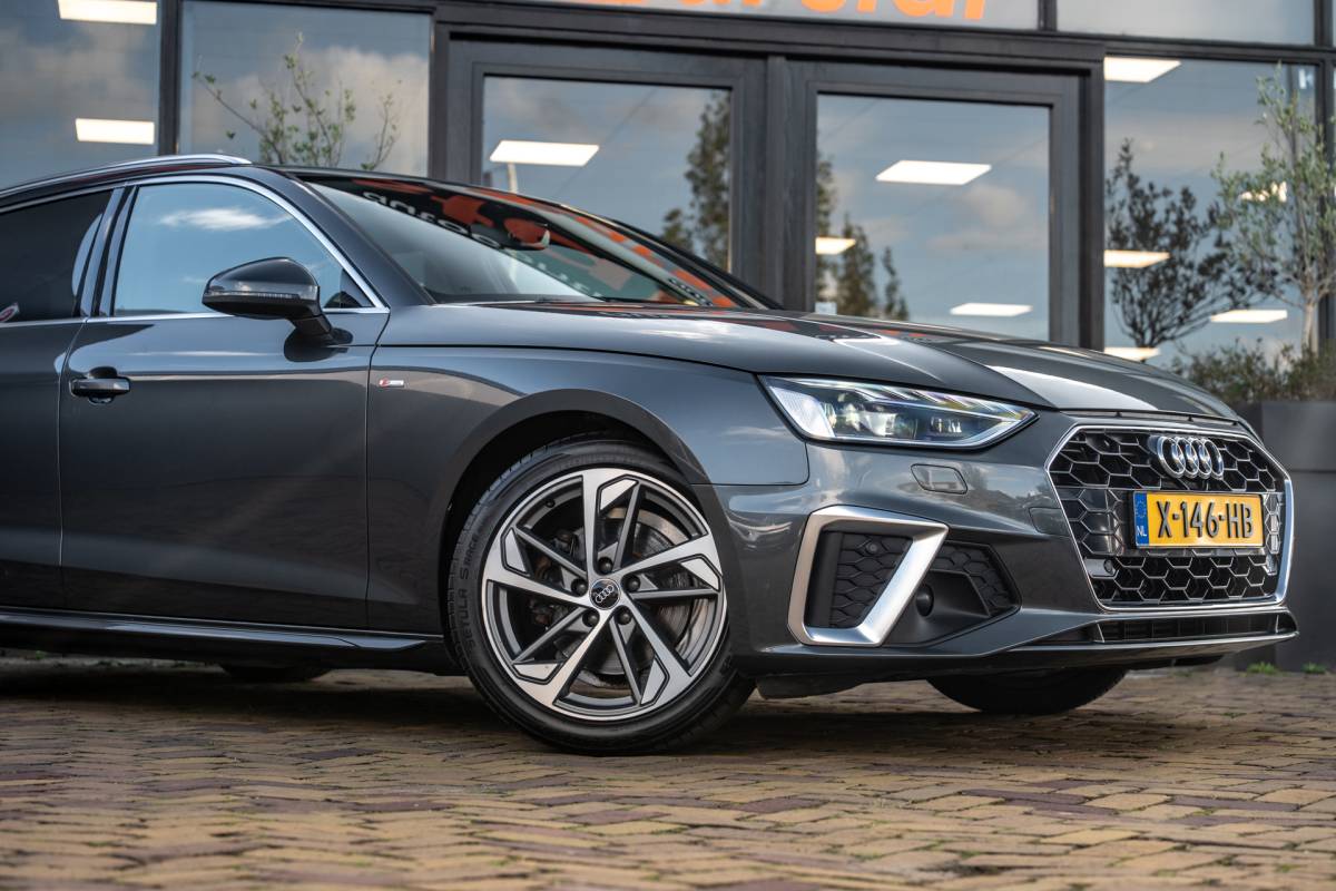 Audi A4 Audi A4 Avant 35 TFSI S edition|PANO|CAMERA|S-LINE
