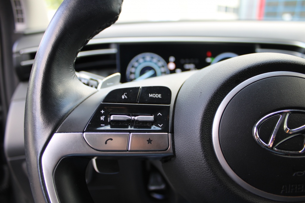 Hyundai Tucson Hyundai Tucson 1.6 T-GDI HEV Comfort Smart 230PK! Navi/17″/Cam/Trekhaak “RIJKLAARPRIJS”