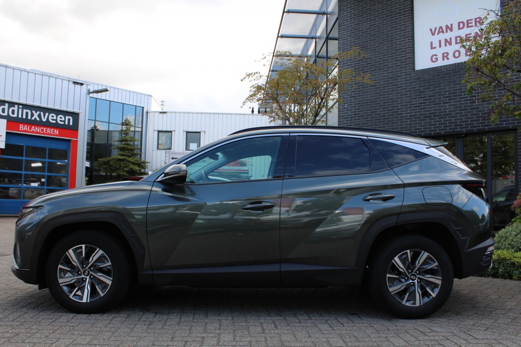 Hyundai Tucson Hyundai Tucson 1.6 T-GDI HEV Comfort Smart 230PK! Navi/17″/Cam/Trekhaak “RIJKLAARPRIJS”