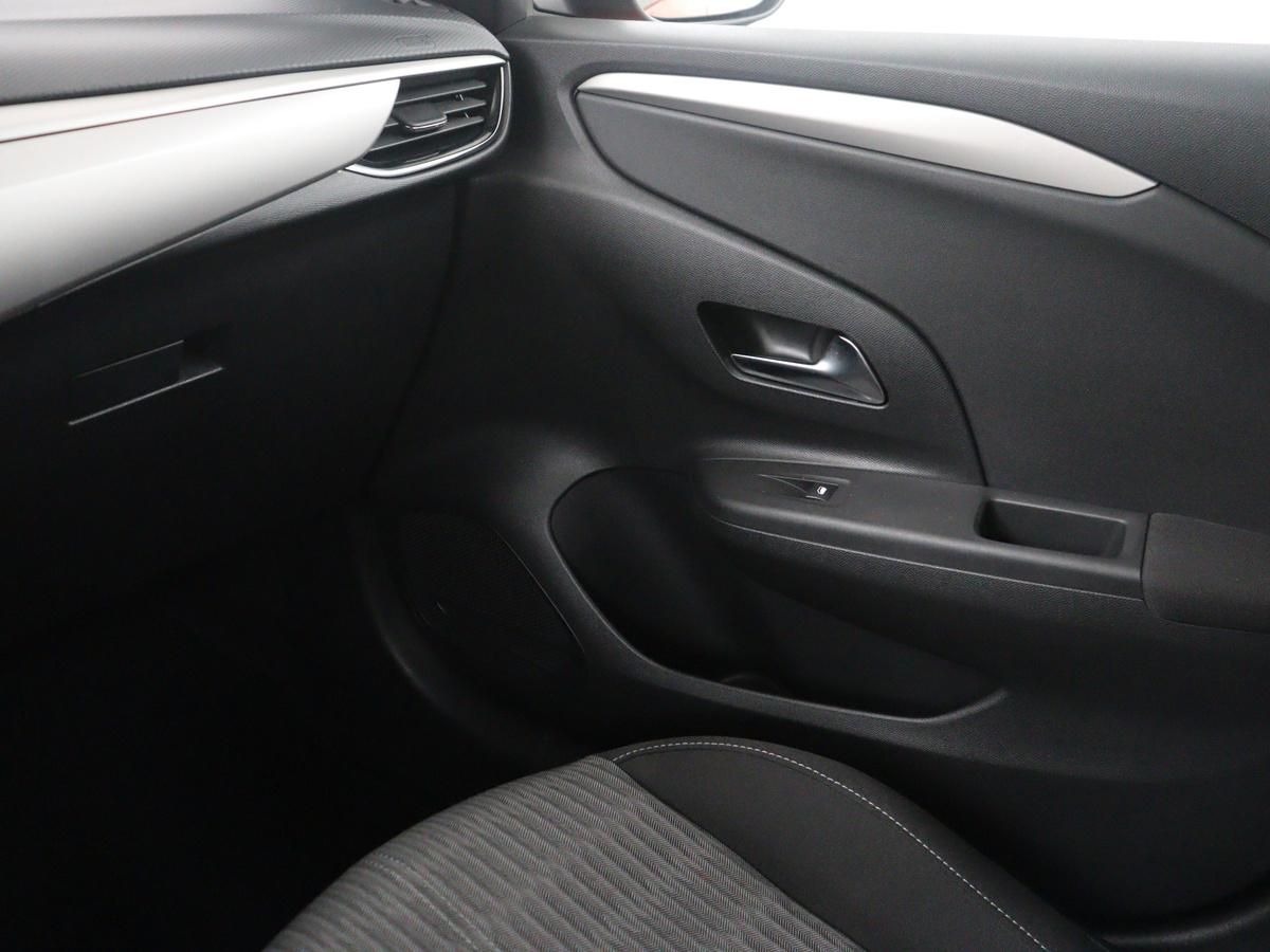 Opel Corsa Opel Corsa 1.2 Edition | Trekhaak | Carplay | Cruise control | DAB | Lichtmetaal 16” | Lane assist |