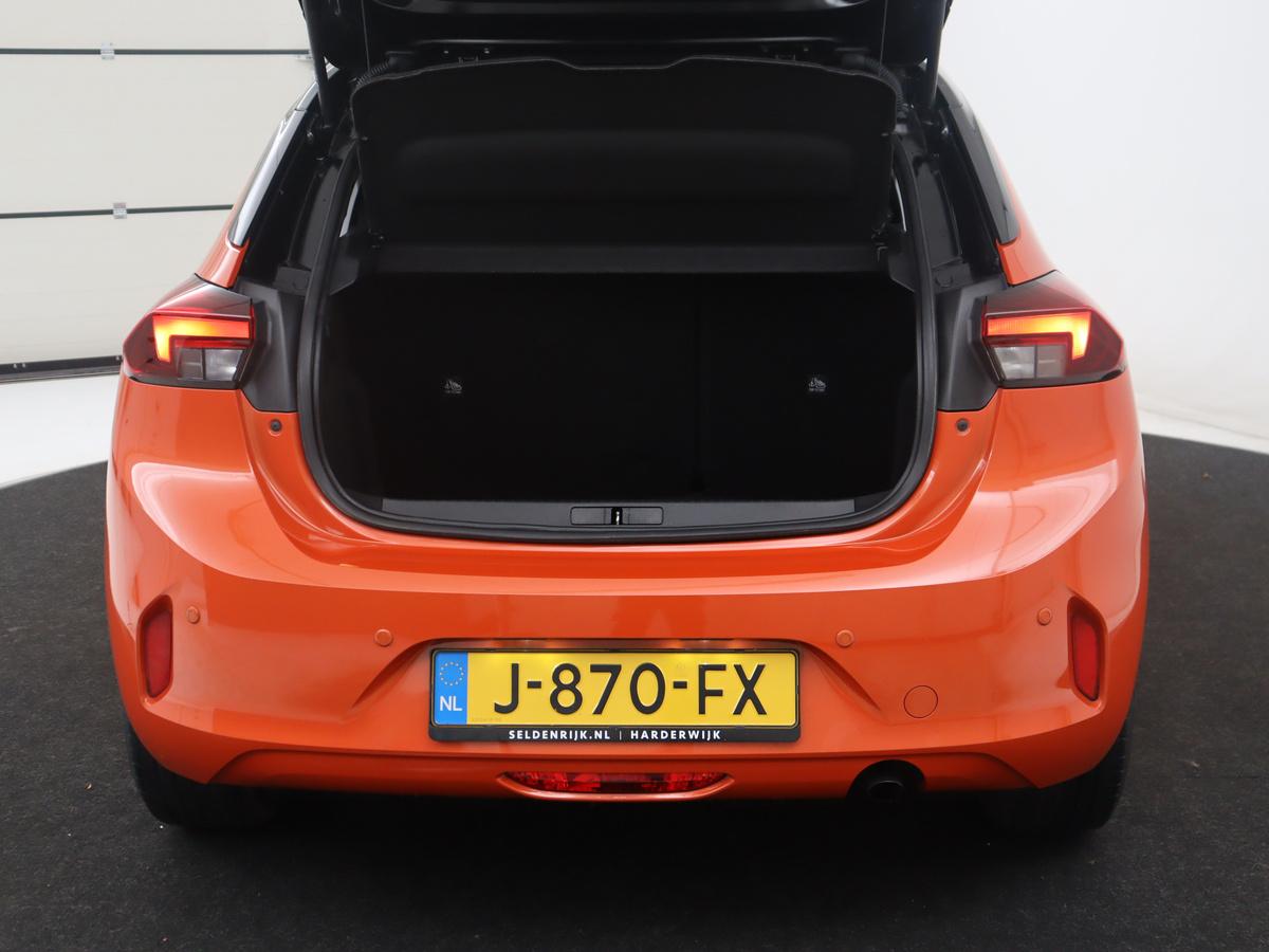 Opel Corsa Opel Corsa 1.2 Edition | Trekhaak | Carplay | Cruise control | DAB | Lichtmetaal 16” | Lane assist |