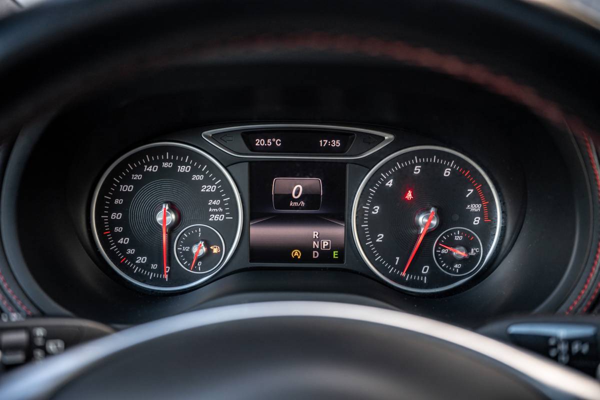 Mercedes-Benz B-Klasse Mercedes-Benz B-klasse 180 Ambition|PANO|TREKHAAK|PDC