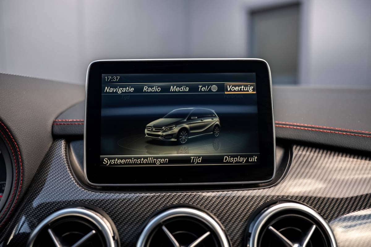 Mercedes-Benz B-Klasse Mercedes-Benz B-klasse 180 Ambition|PANO|TREKHAAK|PDC