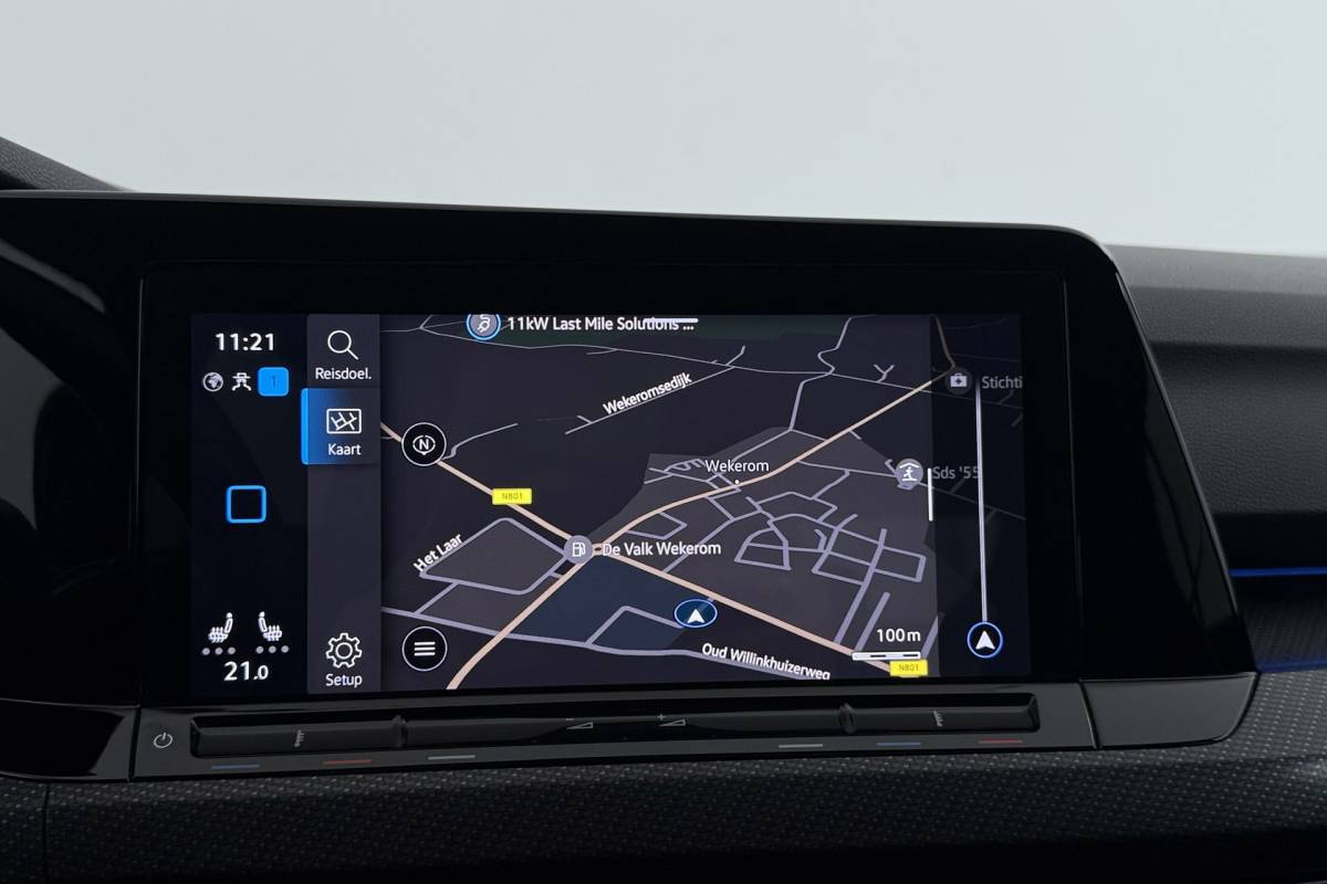 Volkswagen Golf Volkswagen Golf 1.5 TSI R-Line | Virtual Cockpit | Org. NL | Camera | CarPlay | Adapt. Cruise | Stoelverwarm. | Blind spot | PDC