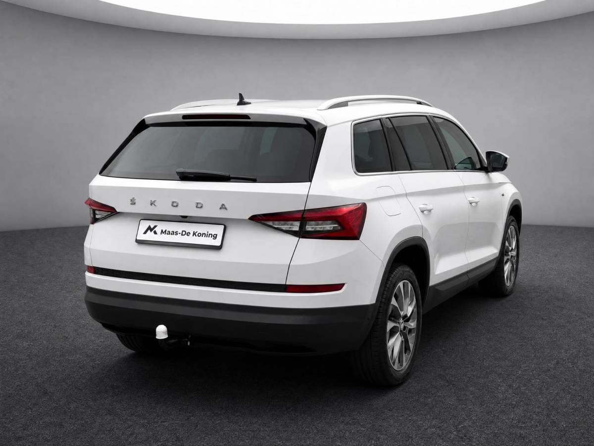 Škoda Kodiaq Skoda Kodiaq 1.5 TSI 150pk DSG Business Edition · Trekhaak · Camera · Apple/Android Car Play · Navigatie · Stoel-& Stuurverwarming · 19” Inch ·