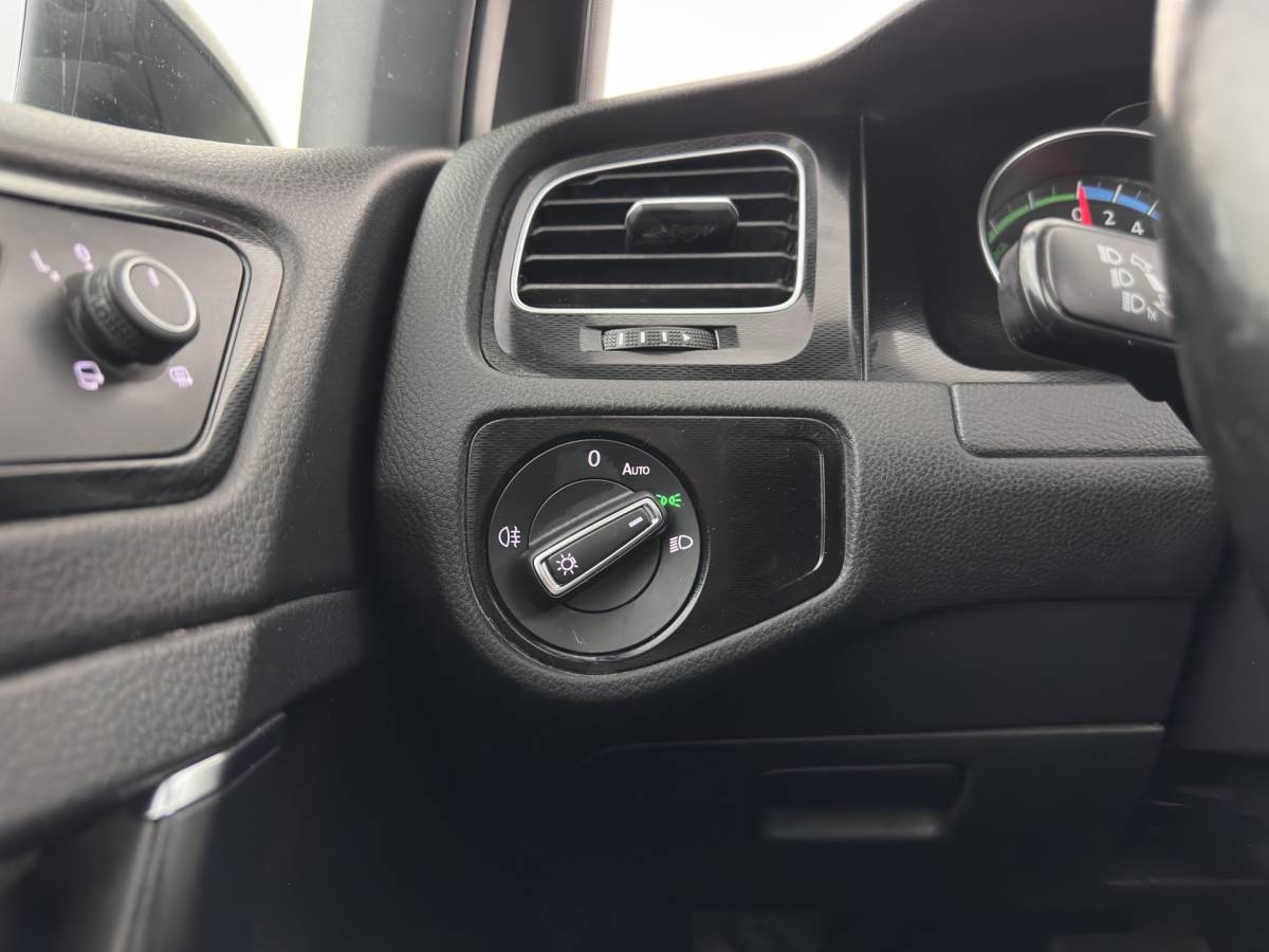 Volkswagen Golf Volkswagen Golf 1.4 TSI GTE (Plug-in) (INCL.BTW) *PANO | FULL-LED | NAVI-FULLMAP | SPORT-SEATS | PRIVACY-GLASS | AMBIENT-LIGHT | SHIFT-PADDLES | ECC | PDC | CRUISE | 17”ALU*