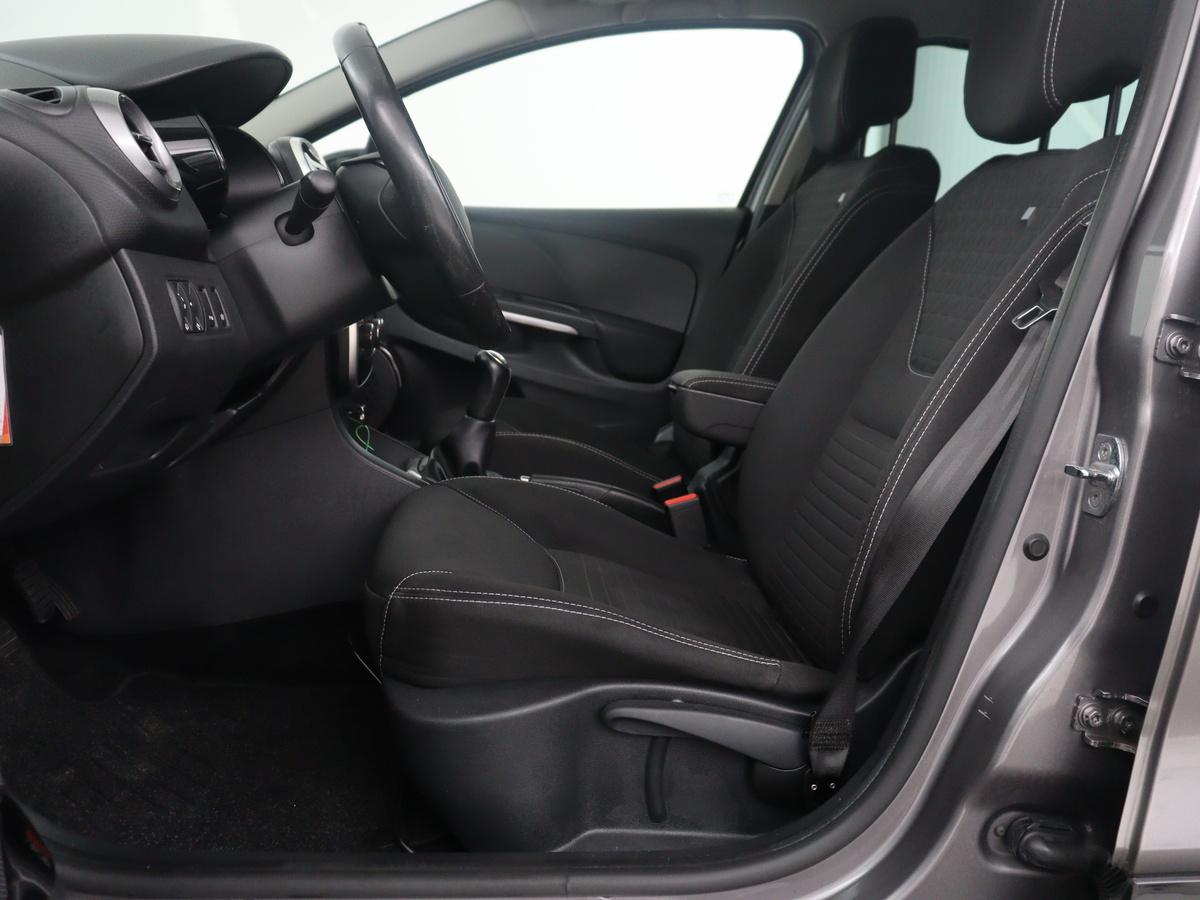 Renault Clio Renault Clio Estate 0.9 TCe Limited | Cruise control | Navigatie | DAB | Bluetooth | Lichtmetaal 16” |