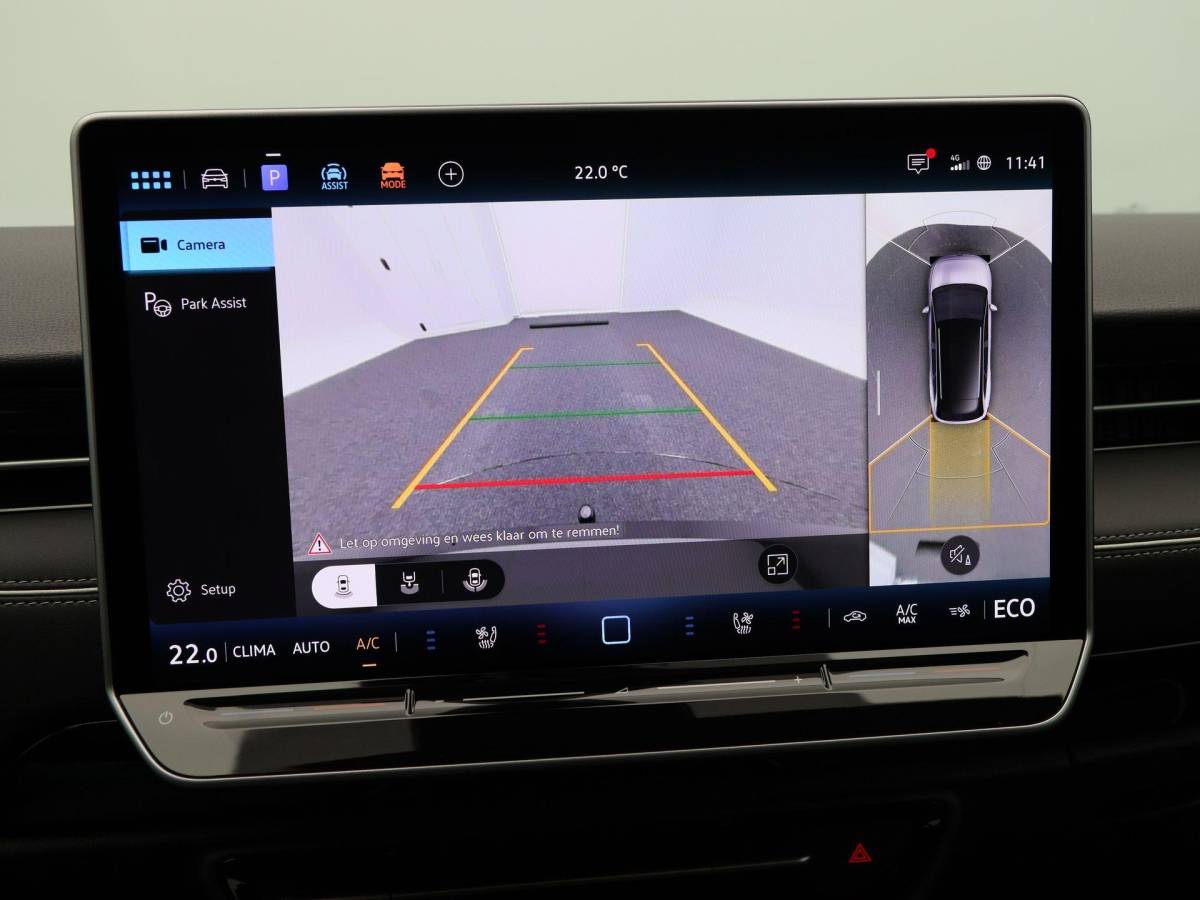 Volkswagen ID.7 Volkswagen ID.7 Tourer Pro Limited Edition 77 kWh | Trekhaak | Adaptief onderstel | Panoramadak | Harman/Kardon | Head Up Display | Stoelkoeling |
