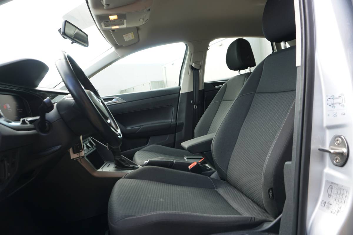 Volkswagen Polo Volkswagen Polo 1.0 TSI Comfortline Automaat | ADAPT. CRUISE | VIRT. COCKPIT | CARPLAY | PDC V+A