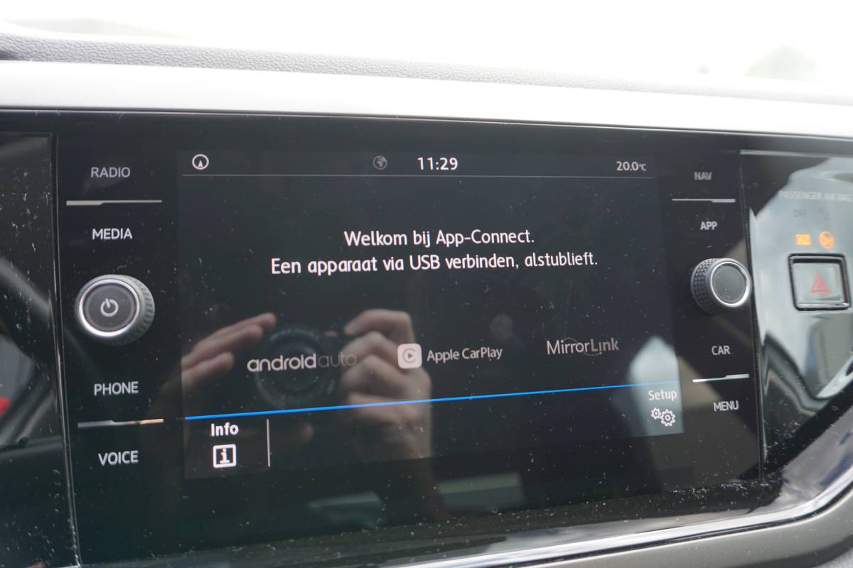 Volkswagen Polo Volkswagen Polo 1.0 TSI Comfortline Automaat | ADAPT. CRUISE | VIRT. COCKPIT | CARPLAY | PDC V+A