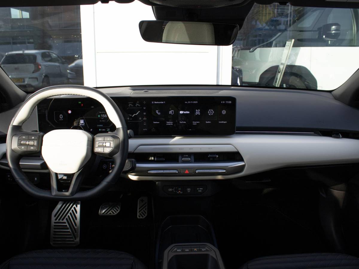 Kia EV4 Kia EV4 GT-Line Business Edition 81.4 kWh | DIRECT LEVERBAAR | Navi. | Stoel&Stuur Verwarming | Clima. |  Lichtmetalen velgen | LED | Dodehoekassistentie | GT-Line Vegan Lederen Stoelbekleding