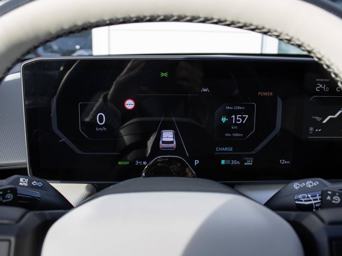 Kia EV4 Kia EV4 GT-Line Business Edition 81.4 kWh | DIRECT LEVERBAAR | Navi. | Stoel&Stuur Verwarming | Clima. |  Lichtmetalen velgen | LED | Dodehoekassistentie | GT-Line Vegan Lederen Stoelbekleding